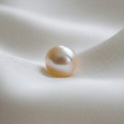 Pearl 5.48 Ct.